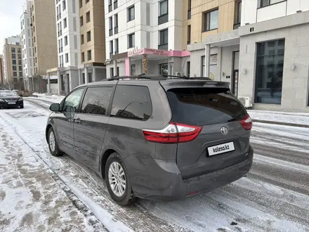 Toyota Sienna 2015 года за 14 700 000 тг. в Астана – фото 7