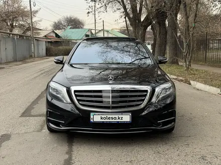 Mercedes-Benz S 500 2014 года за 25 300 000 тг. в Алматы – фото 23