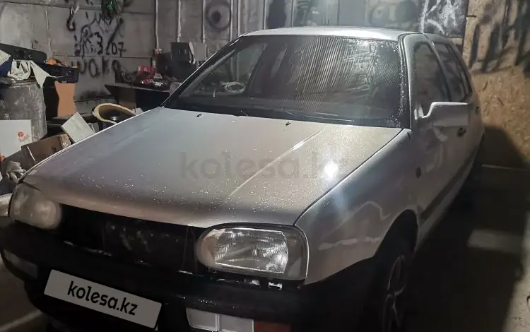 Volkswagen Golf 1993 годаfor750 000 тг. в Шымкент