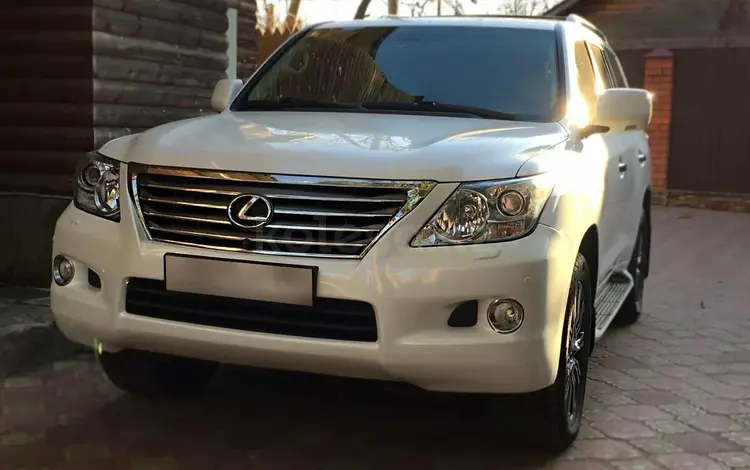 Lexus Enclave 2007 года за 54 000 тг. в Алматы