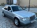 Mercedes-Benz E 280 1994 года за 3 350 000 тг. в Туркестан – фото 41