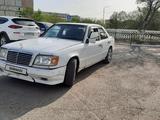 Mercedes-Benz E 220 1993 года за 1 500 000 тг. в Жезказган – фото 5