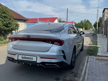 Kia K5 2021 года за 9 900 000 тг. в Астана – фото 4