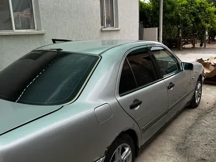 Mercedes-Benz E 230 1995 года за 1 699 999 тг. в Шымкент – фото 5