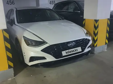 Hyundai Sonata 2021 года за 14 200 000 тг. в Алматы – фото 7