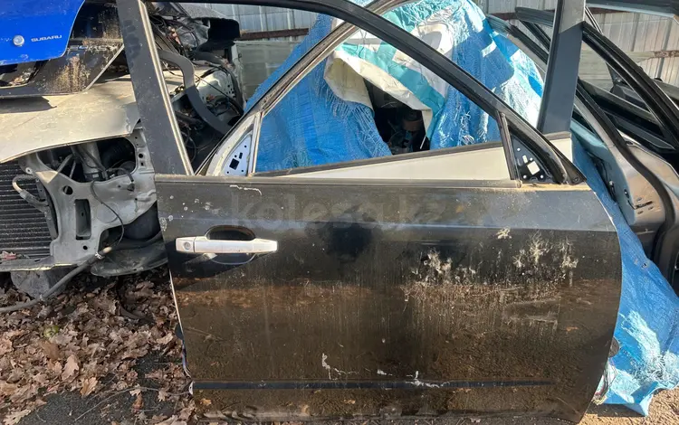 Дверь на Subaru forester SH SH5 двери за 50 000 тг. в Алматы
