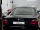 BMW 728 1998 года за 2 300 000 тг. в Актау – фото 2