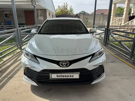 Toyota Camry 2021 года за 12 500 000 тг. в Алматы
