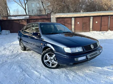 Volkswagen Passat 1994 года за 1 850 000 тг. в Петропавловск – фото 2