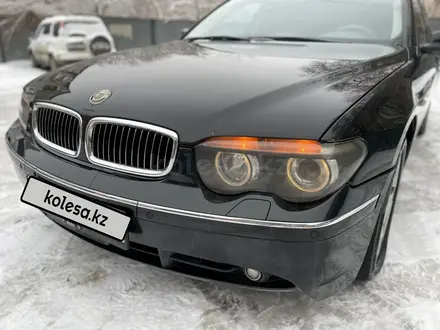 BMW 735 2002 года за 4 000 000 тг. в Караганда