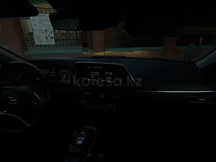 Hyundai Sonata 2023 года за 11 900 000 тг. в Актобе – фото 6