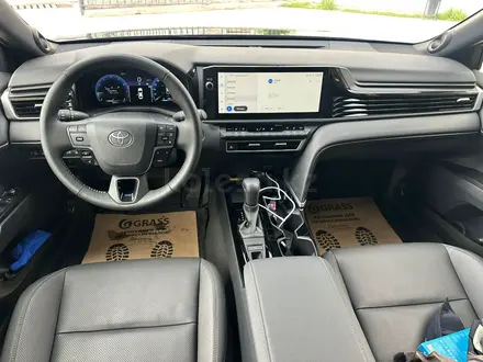 Toyota Camry 2025 года за 20 200 000 тг. в Алматы – фото 6
