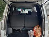 Toyota Voxy 2005 года за 4 600 000 тг. в Усть-Каменогорск – фото 2