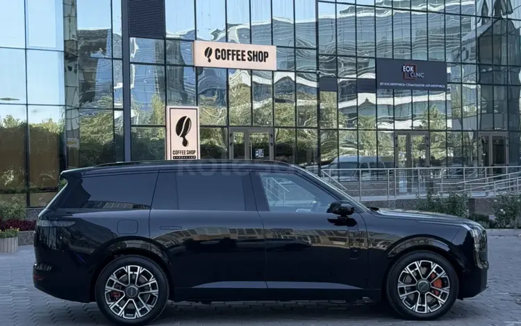 Lynk & Co 900 2025 года за 30 900 000 тг. в Алматы