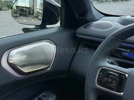 Lynk & Co 900 2025 года за 30 900 000 тг. в Алматы – фото 7