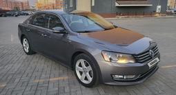 Volkswagen Passat 2014 годаfor4 800 000 тг. в Актобе – фото 2