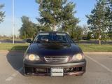 Toyota Avensis 1998 годаүшін2 500 000 тг. в Тараз