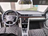 Mercedes-Benz E 230 1992 годаүшін2 500 000 тг. в Актобе – фото 5