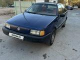 Volkswagen Passat 1990 годаfor850 000 тг. в Балхаш