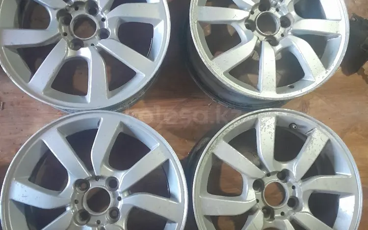 Титановые Диски. С гольфа.3. Титановые. Ездил сам. за 70 000 тг. в Уральск