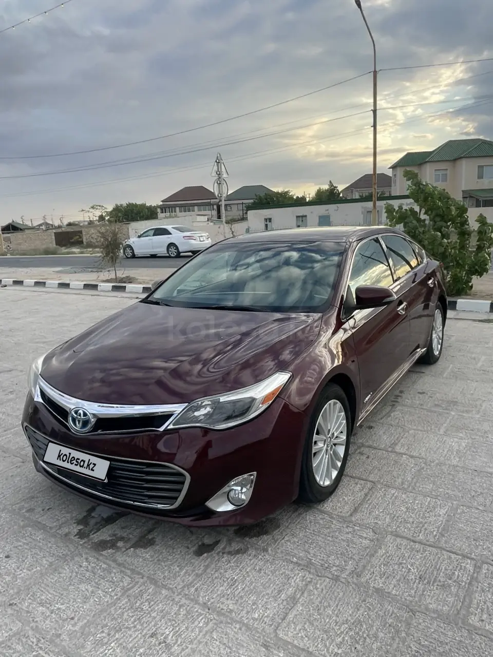 Toyota Avalon, 2013