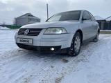 Volkswagen Passat 2004 года за 3 300 000 тг. в Уральск – фото 2