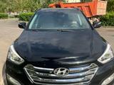 Hyundai Santa Fe 2012 года за 9 300 000 тг. в Астана