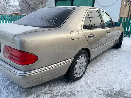 Mercedes-Benz E 230 1996 года за 2 700 000 тг. в Атбасар – фото 6