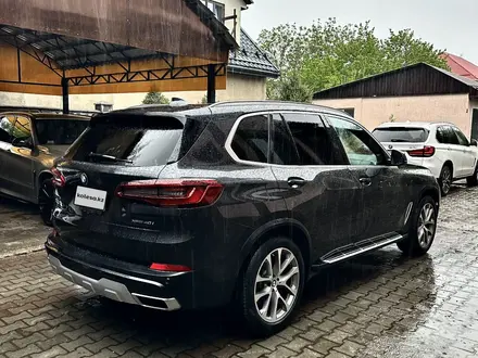 BMW X5 2019 года за 25 000 000 тг. в Алматы – фото 4