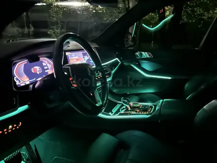 BMW X5 2019 года за 25 000 000 тг. в Алматы – фото 13