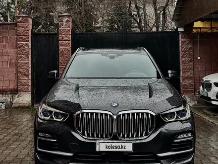 BMW X5 2019 года за 25 000 000 тг. в Алматы – фото 3