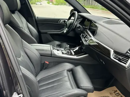 BMW X5 2019 года за 25 000 000 тг. в Алматы – фото 21