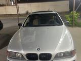 BMW 528 1999 годаүшін1 900 000 тг. в Туркестан