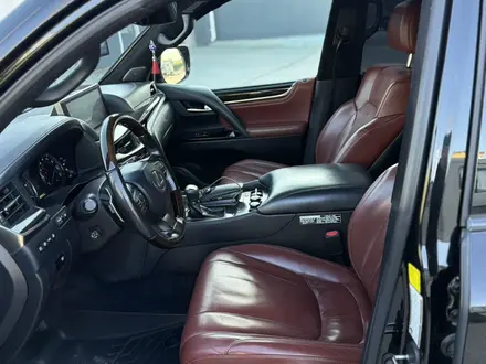 Lexus LX 570 2016 года за 40 000 000 тг. в Астана – фото 16