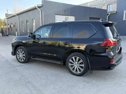 Lexus LX 570 2016 года за 40 000 000 тг. в Астана – фото 19