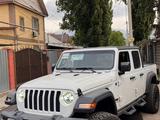 Jeep Gladiator 2023 годаүшін35 000 000 тг. в Алматы – фото 4
