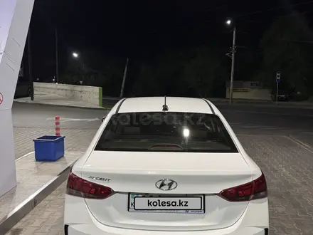 Hyundai Accent 2021 года за 6 700 000 тг. в Шымкент – фото 7