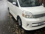 Toyota Voxy 2007 годаүшін4 300 000 тг. в Алматы – фото 3