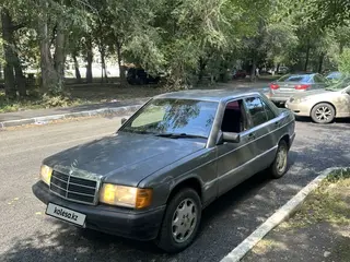 Mercedes-Benz 190