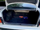 Toyota Carina E 1998 года за 2 700 000 тг. в Туркестан – фото 2