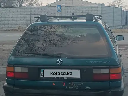 Volkswagen Passat 1992 года за 1 500 000 тг. в Тараз – фото 3