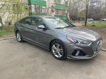 Hyundai Sonata 2018 года за 5 000 000 тг. в Уральск – фото 3