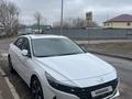 Hyundai Elantra 2022 годаүшін11 990 000 тг. в Астана – фото 6