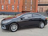 Hyundai Accent 2017 года за 6 690 000 тг. в Актобе