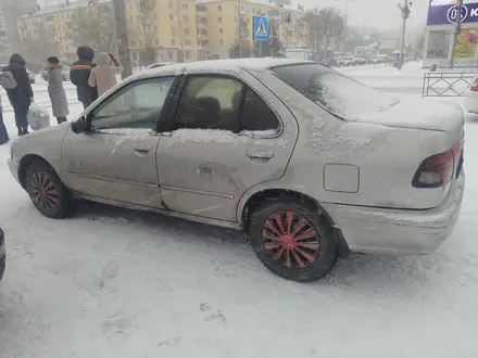 Nissan Sunny 1995 года за 500 000 тг. в Семей – фото 5