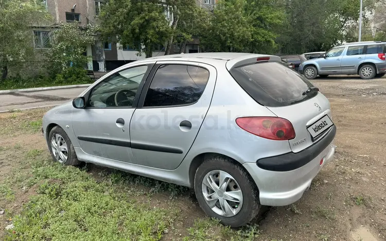 Peugeot 206 2005 годаүшін1 700 000 тг. в Караганда