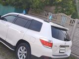Toyota Highlander 2013 годаүшін10 500 000 тг. в Алматы – фото 2
