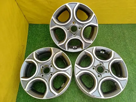 Диски 3 штуки R15 4x100 на Kia Picanto за 25 000 тг. в Караганда