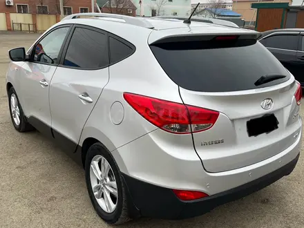 Hyundai ix35 2012 года за 5 500 000 тг. в Атырау – фото 4