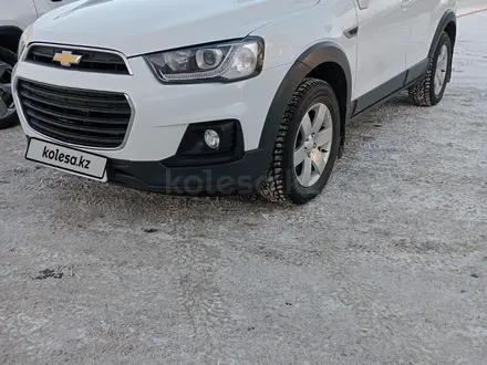 Chevrolet Captiva 2018 года за 8 700 000 тг. в Рудный – фото 2